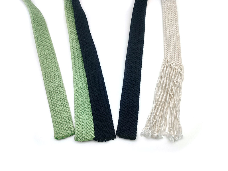 Golf Belt Materials: Woven, Webbed and Leather
